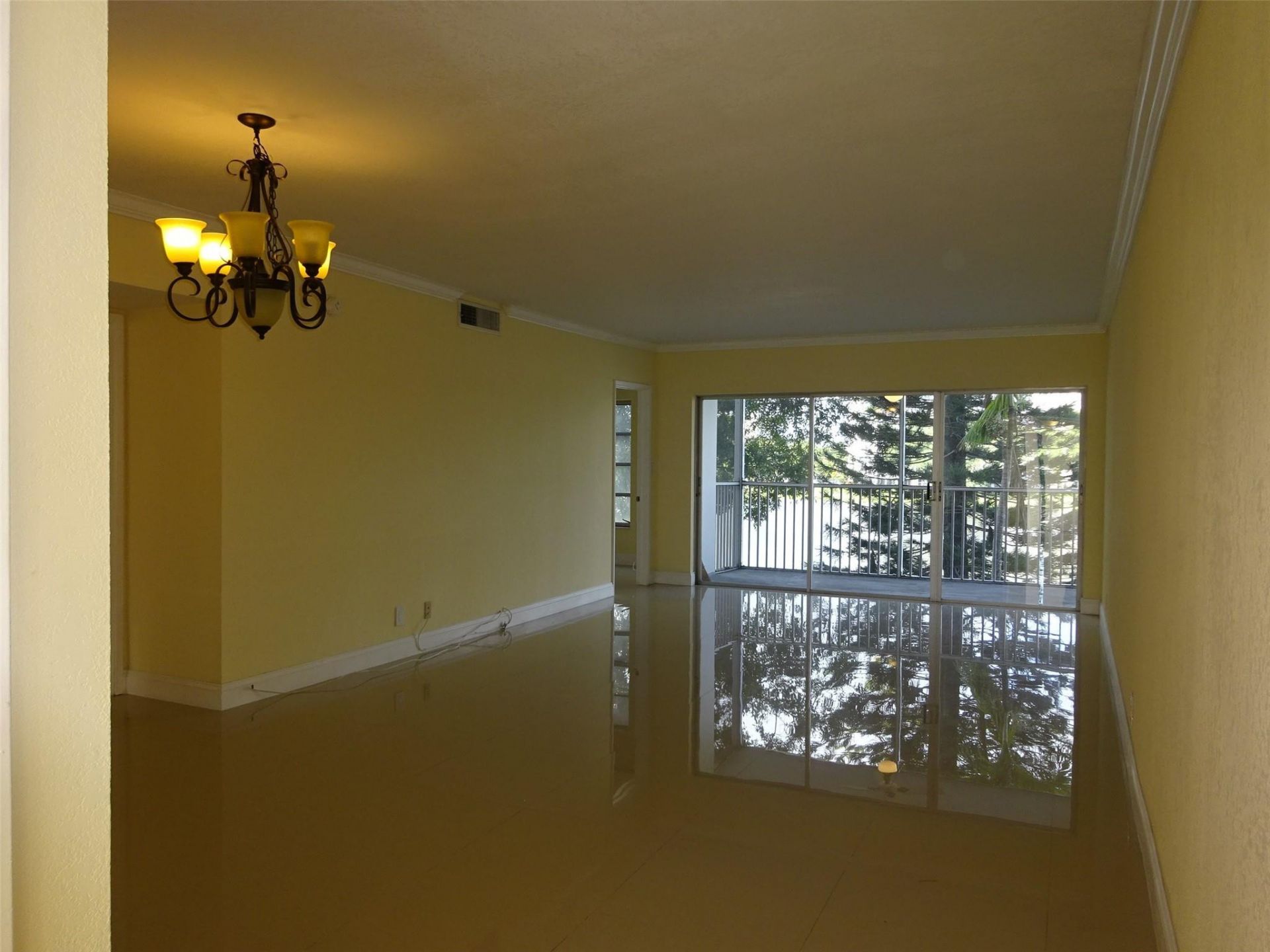 2801 N Palm Aire Drive, Unit 308, Pompano Beach, FL 33069 Photo