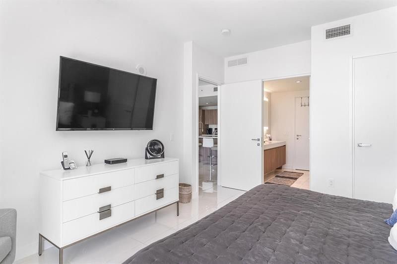 401 N Birch Road, Unit 1214, Fort Lauderdale, FL 33304 Photo