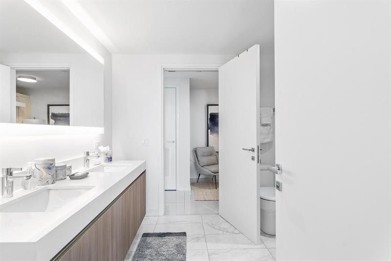 401 N Birch Road, Unit 1214, Fort Lauderdale, FL 33304 Photo