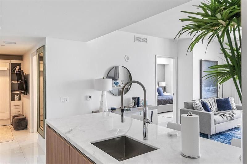 401 N Birch Road, Unit 1214, Fort Lauderdale, FL 33304 Photo