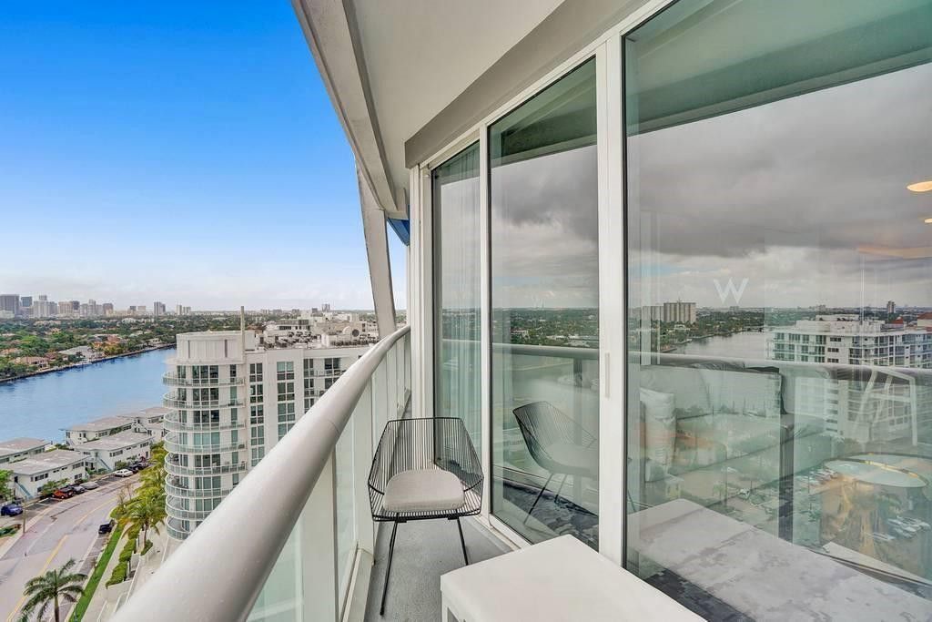 3101 Bayshore Drive, Unit 1501, Fort Lauderdale, FL 33304 Photo