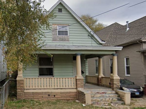 1811 W Millman Street, Peoria, IL 61605