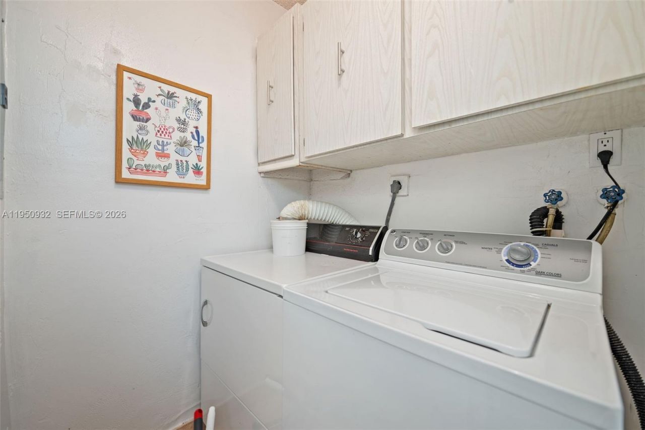 9273 Collins Ave , Unit 1102, Surfside, FL 33154 Photo