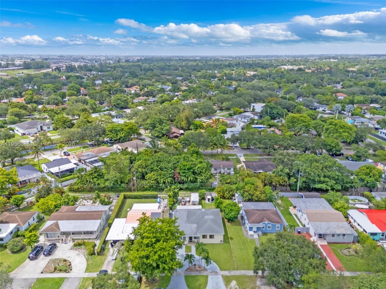 249 Carlisle Dr, Miami Springs, FL 33166 Photo