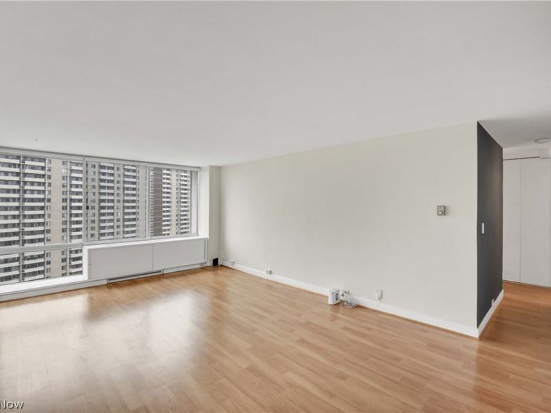 12700 Lake Avenue, Unit 1408, Lakewood, OH 44107 Photo 12