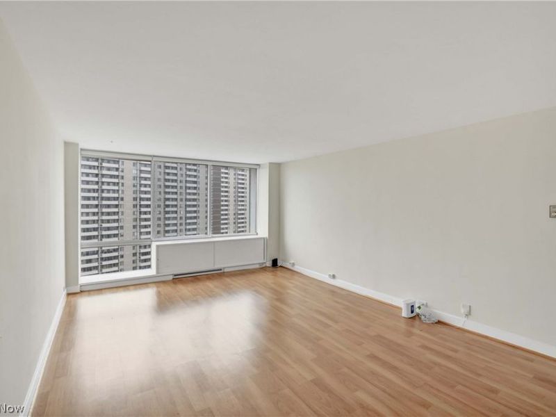 12700 Lake Avenue, Unit 1408, Lakewood, OH 44107 Photo 13