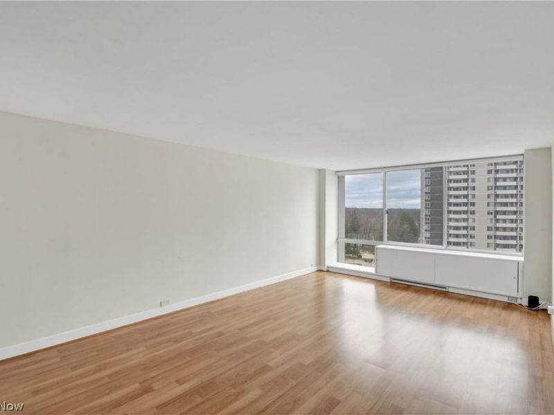 12700 Lake Avenue, Unit 1408, Lakewood, OH 44107 Photo 9