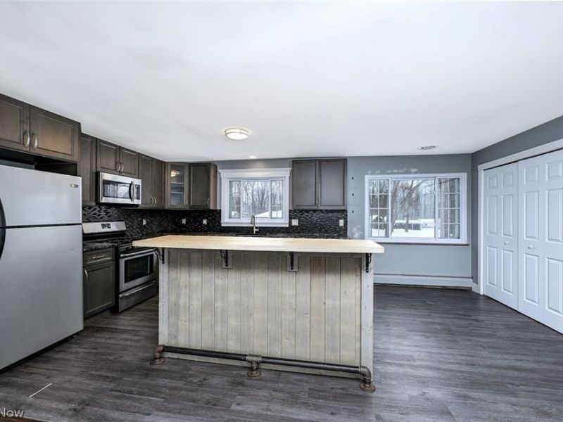 5766 Weaver Road, Akron, OH 44319 Photo 17