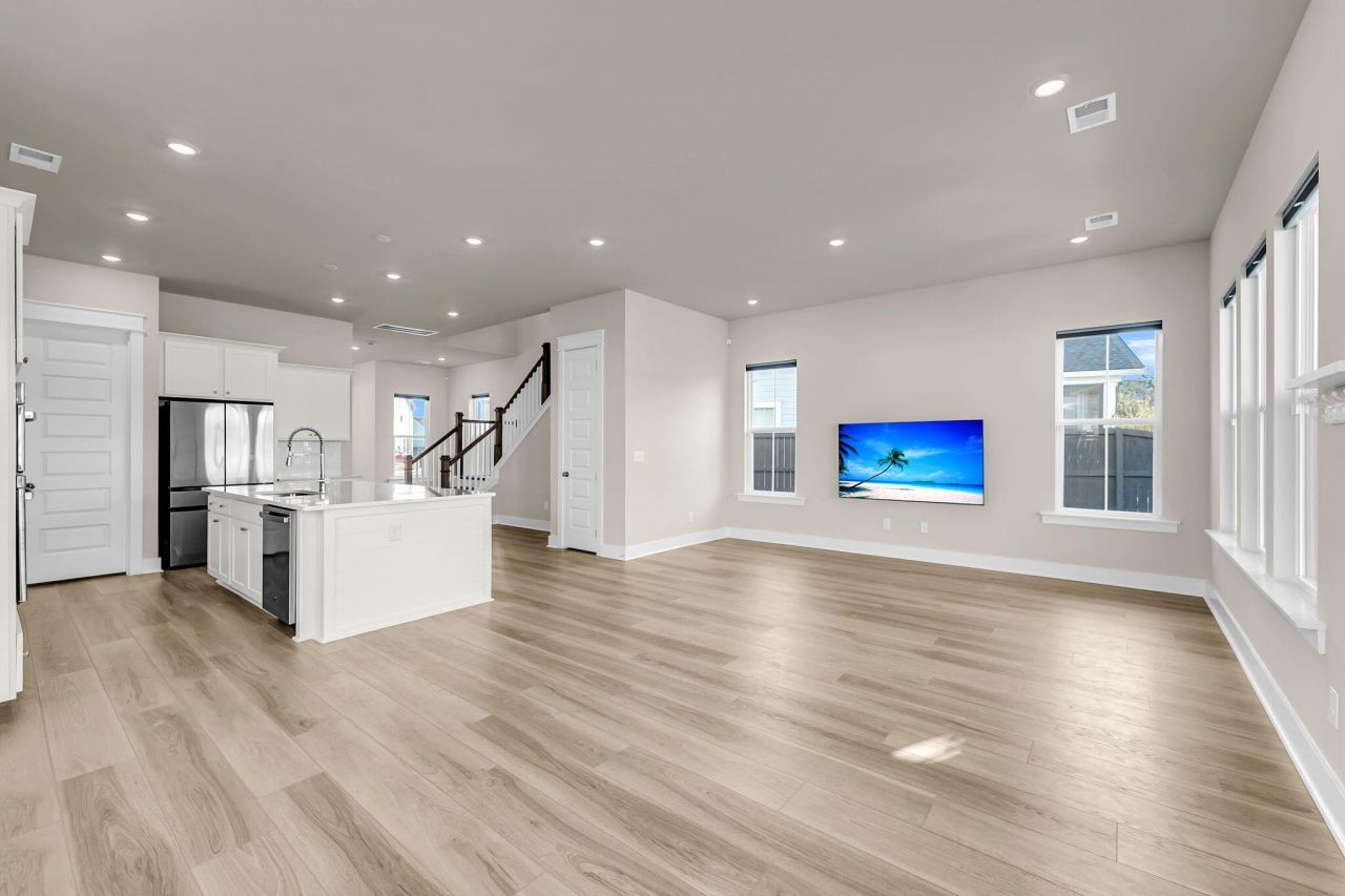 268 Witherspoon Street Photo 10