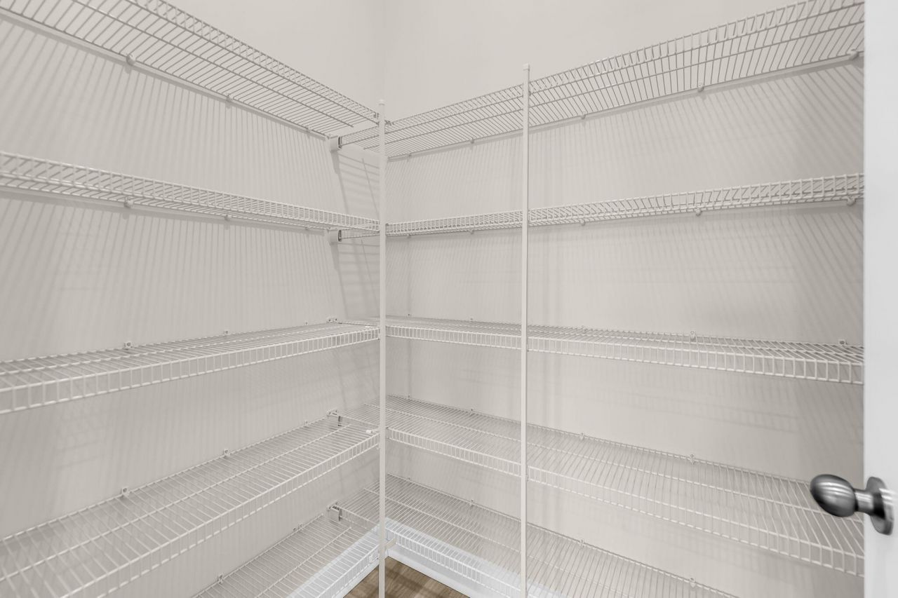 268 Witherspoon Street Photo 16