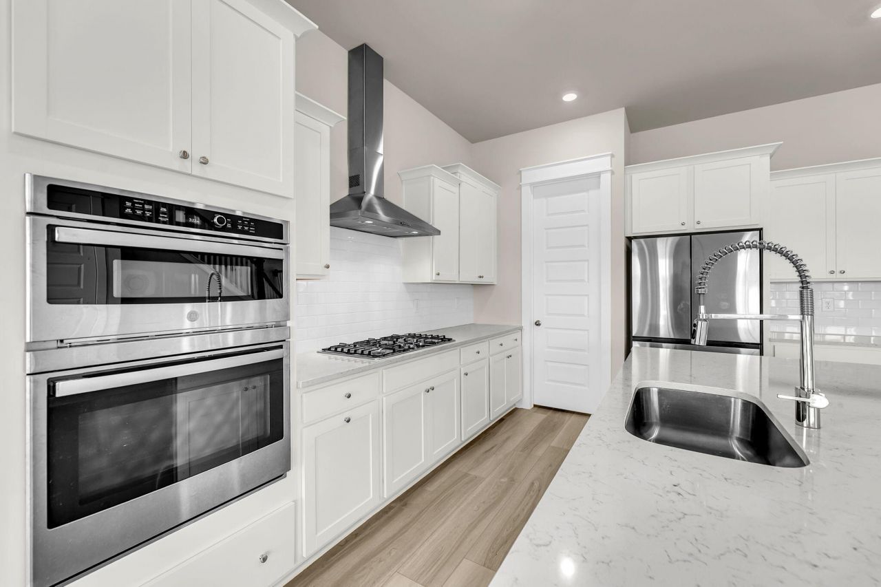 268 Witherspoon Street Photo 17