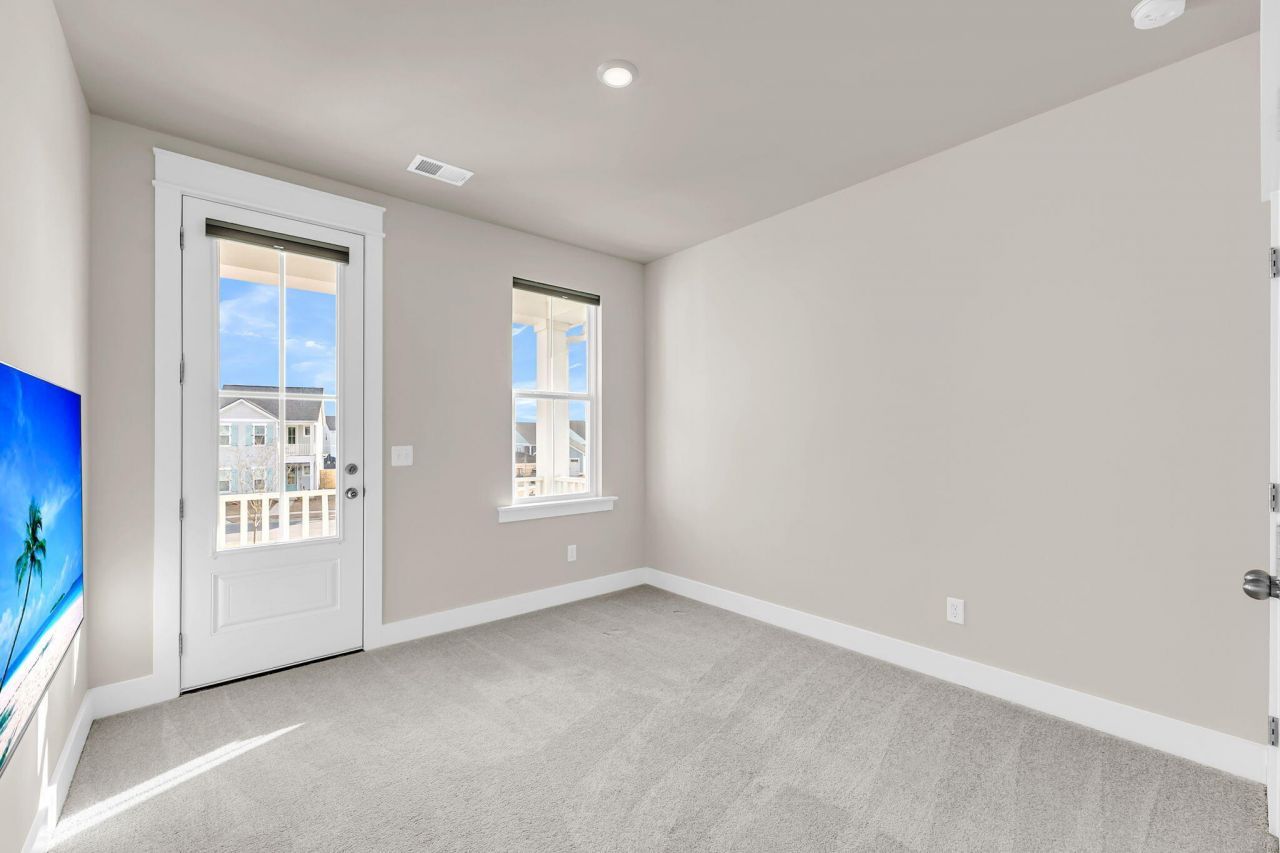 268 Witherspoon Street Photo 38