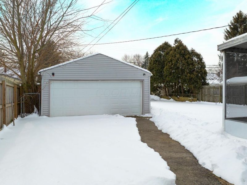 4105 Elbern Avenue, Whitehall, OH 43213 Photo 2