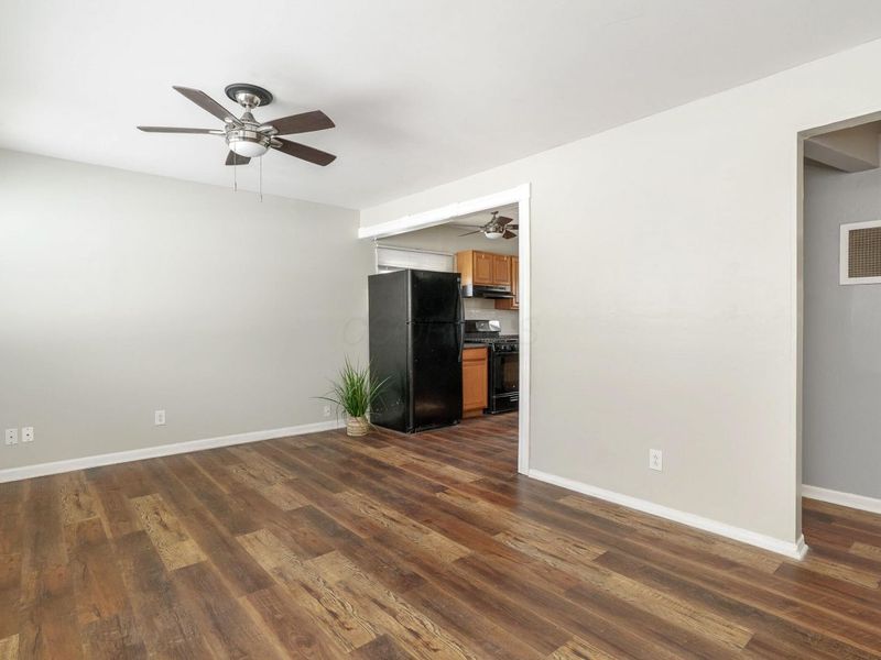 4105 Elbern Avenue, Whitehall, OH 43213 Photo 8