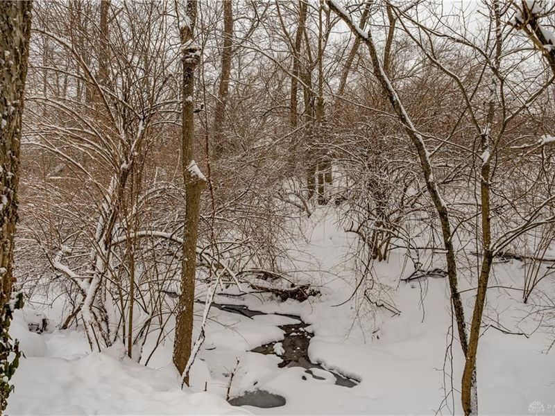 2884 Locke Drive, Beavercreek, OH 45431 Photo 68