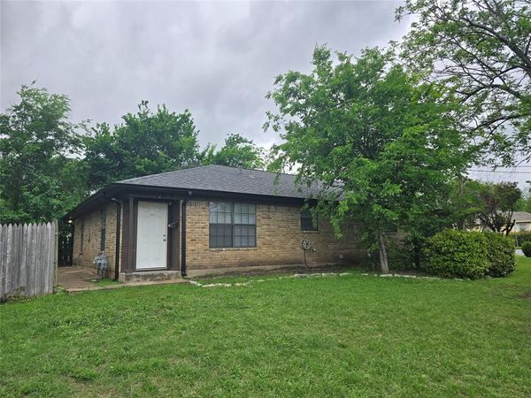 1501 S 29th Street, Waco, TX 76711