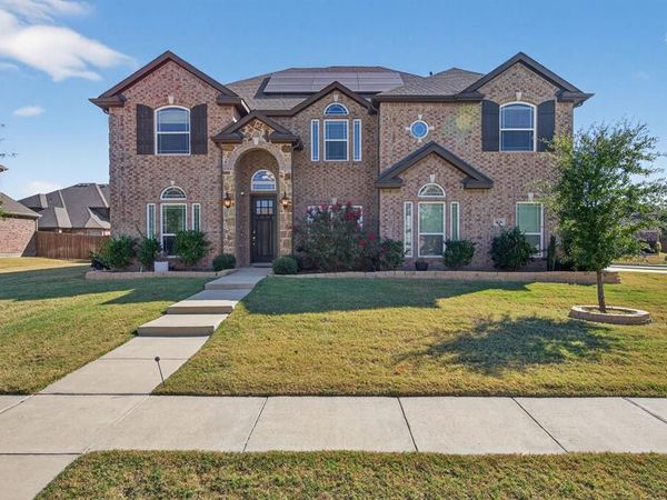 1526 Spring Hill Drive, Cedar Hill, TX 75104