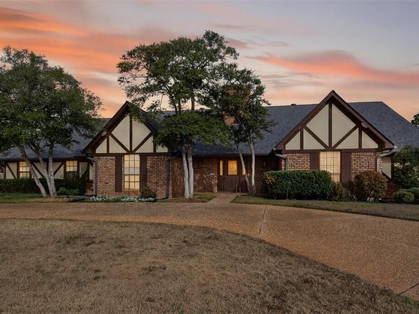 110 Southwood Drive , Bossier City, LA 71111