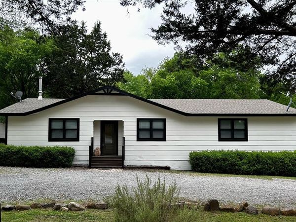 55 N Elm, Pottsboro, TX 75076