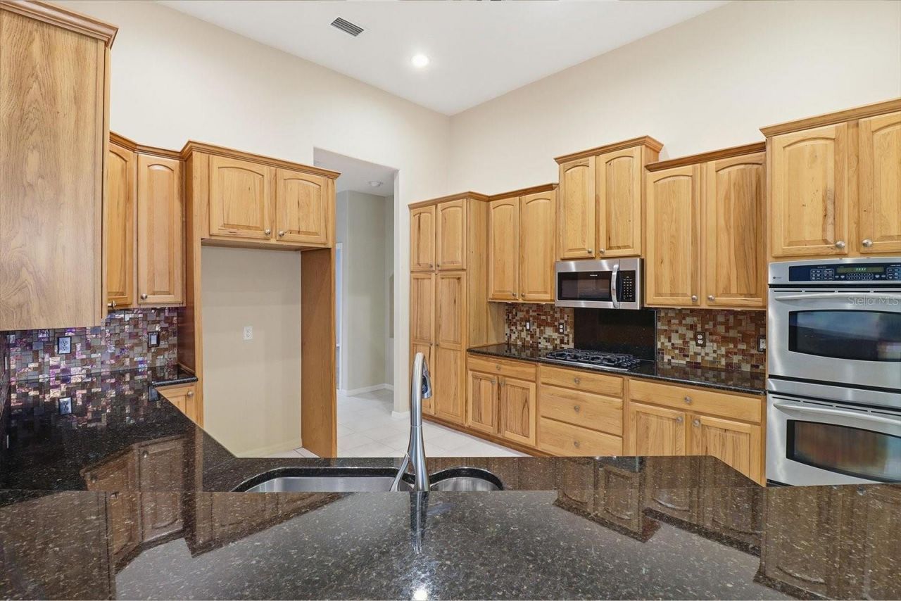 1959 N Eagle Chase Drive, Hernando, FL 34442 Photo