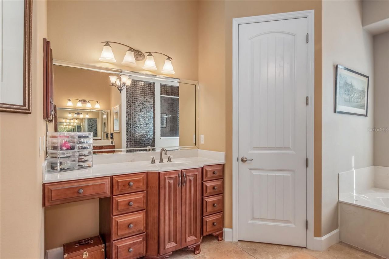 12610 NW Gainesville Road, Reddick, FL 32686 Photo