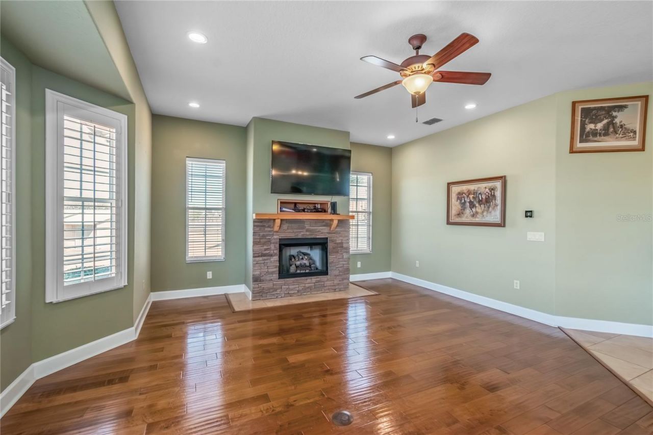 12610 NW Gainesville Road, Reddick, FL 32686 Photo