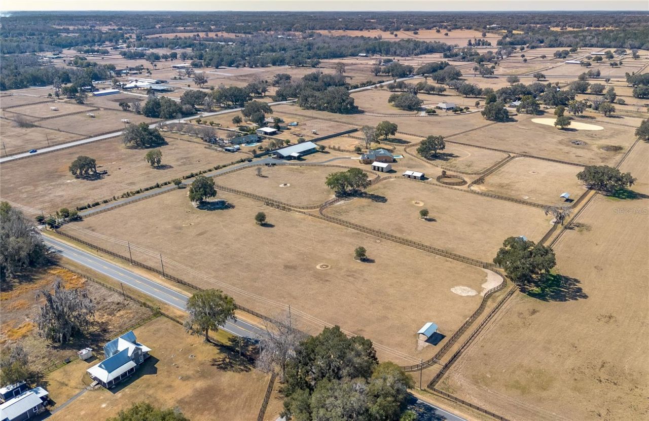 12610 NW Gainesville Road, Reddick, FL 32686 Photo