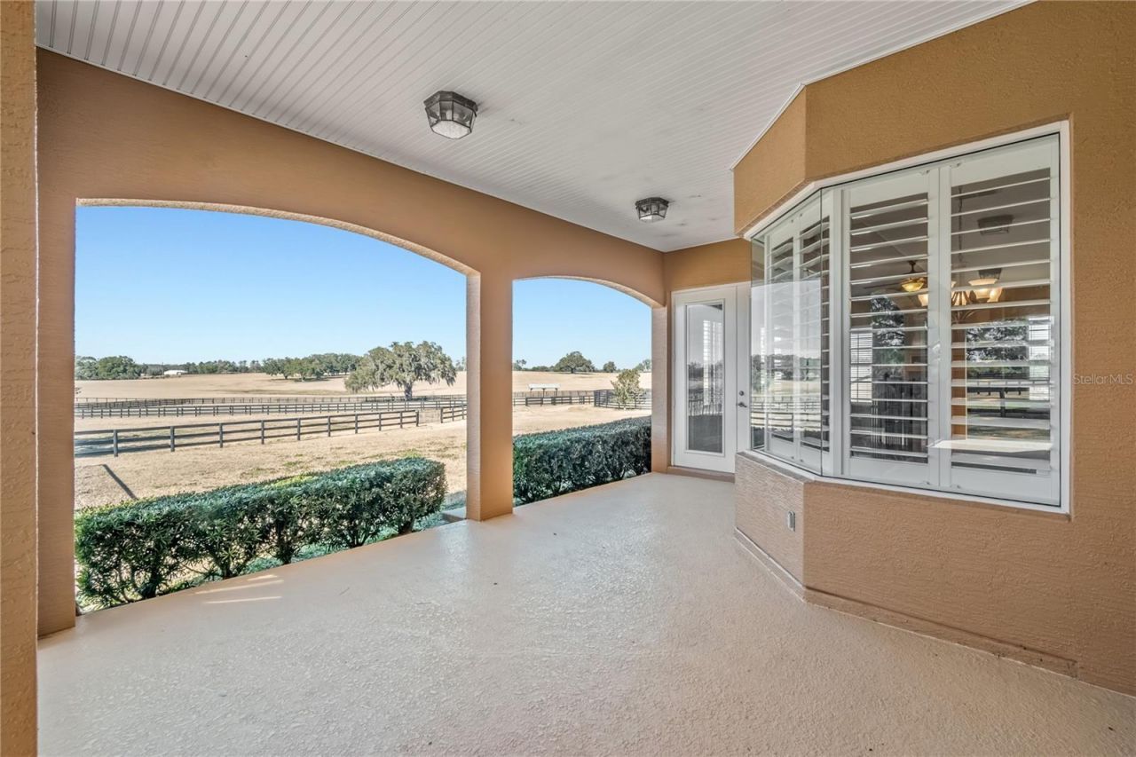 12610 NW Gainesville Road, Reddick, FL 32686 Photo