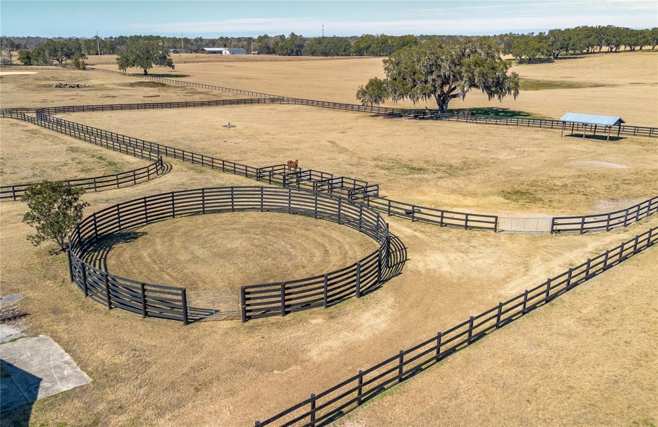 12610 NW Gainesville Road, Reddick, FL 32686 Photo