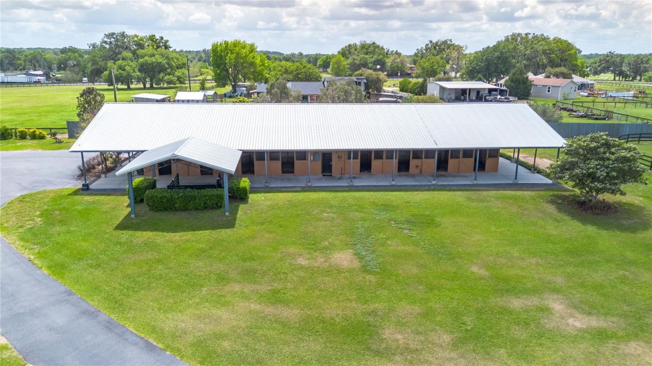 12610 NW Gainesville Road, Reddick, FL 32686 Photo