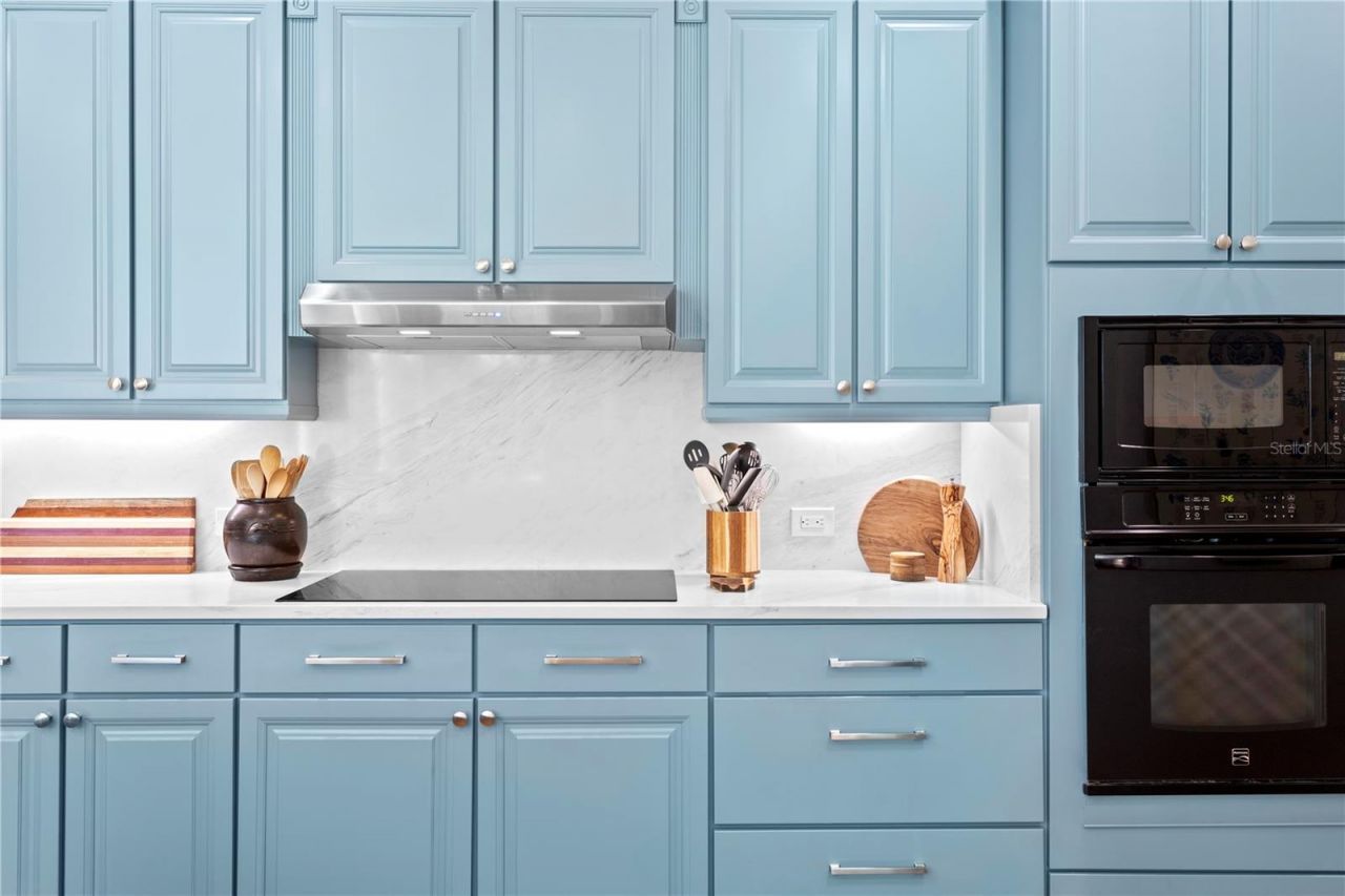 5611 E Longboat Boulevard, Tampa, FL 33615 Photo