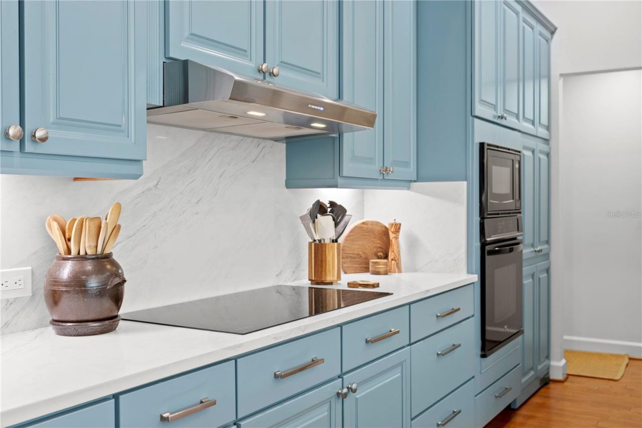 5611 E Longboat Boulevard, Tampa, FL 33615 Photo