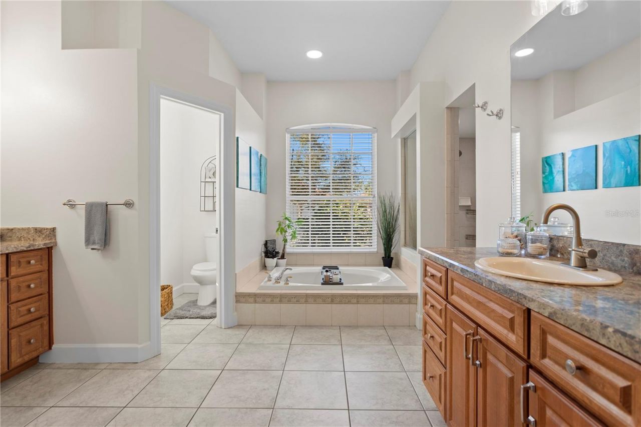 5611 E Longboat Boulevard, Tampa, FL 33615 Photo