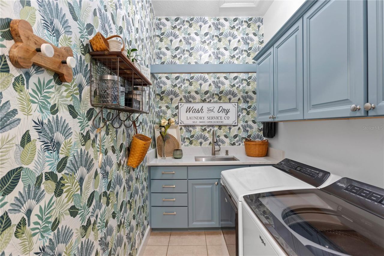 5611 E Longboat Boulevard, Tampa, FL 33615 Photo