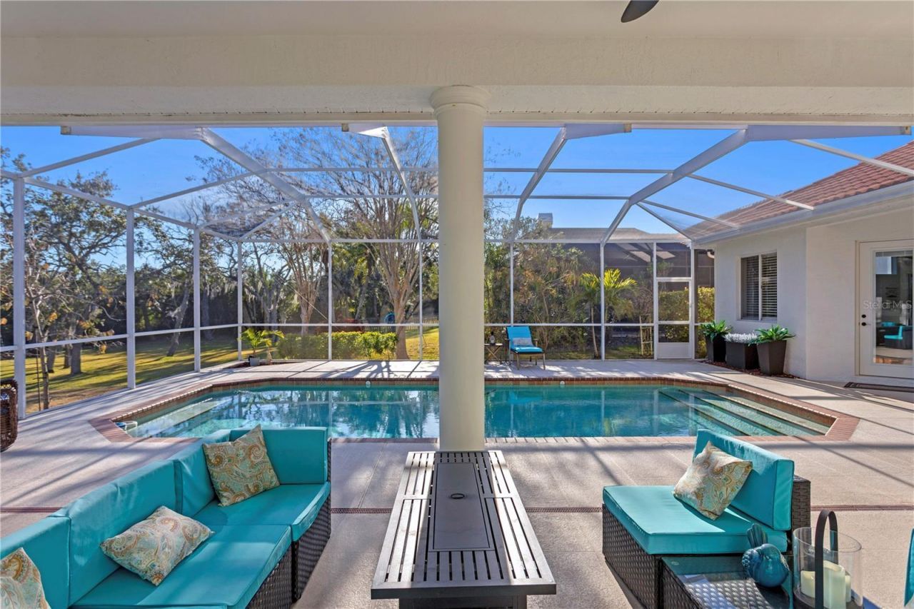 5611 E Longboat Boulevard, Tampa, FL 33615 Photo