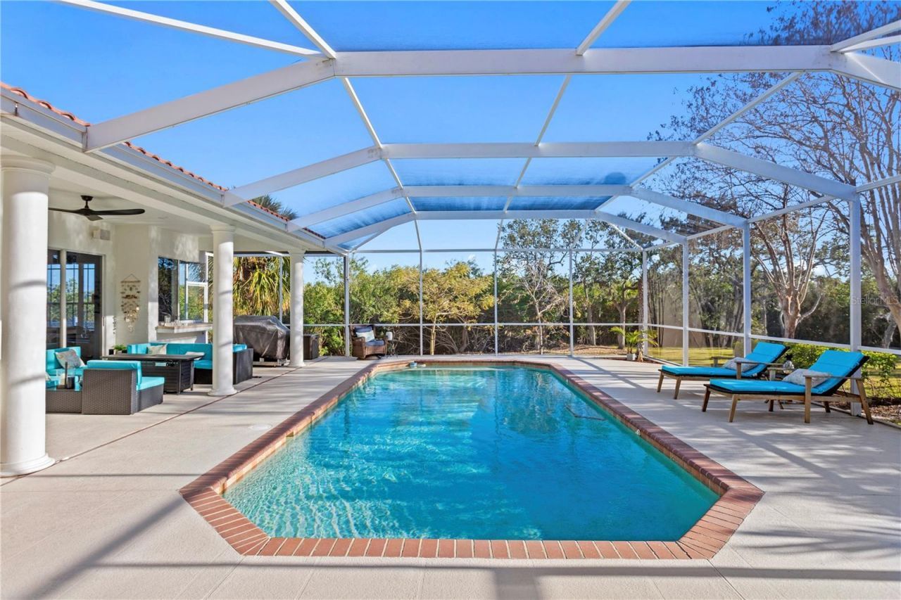 5611 E Longboat Boulevard, Tampa, FL 33615 Photo