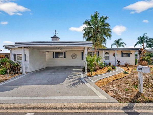 1018 SOUTHLAND DRIVE, TAVARES, FL 32778