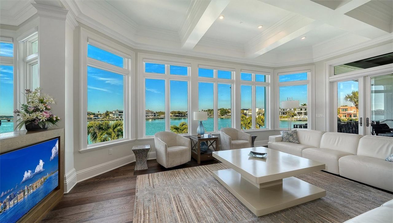 119 N Warbler Lane, Sarasota, FL 34236 Photo