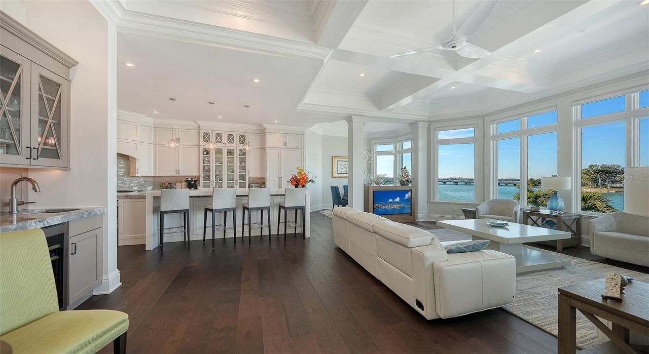 119 N Warbler Lane, Sarasota, FL 34236 Photo