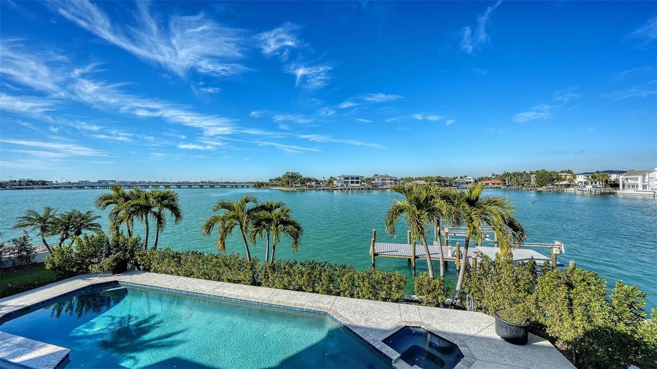 119 N Warbler Lane, Sarasota, FL 34236 Photo