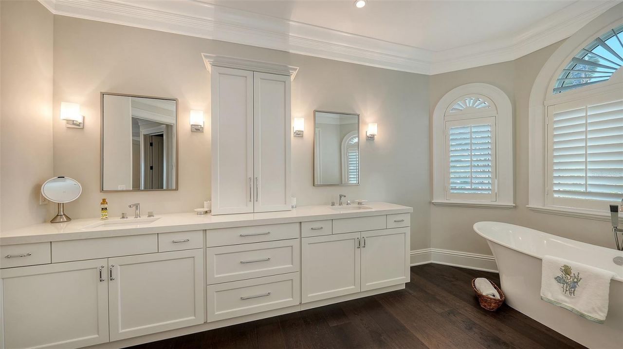 119 N Warbler Lane, Sarasota, FL 34236 Photo