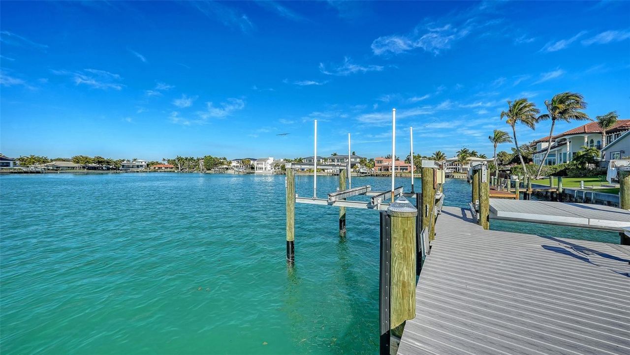 119 N Warbler Lane, Sarasota, FL 34236 Photo