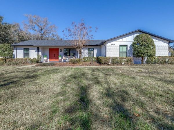 6126 NATIVE WOODS DRIVE, TAMPA, FL 33625