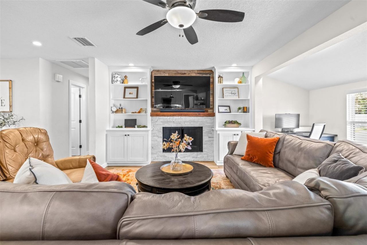 6126 Native Woods Drive, Tampa, FL 33625 Photo