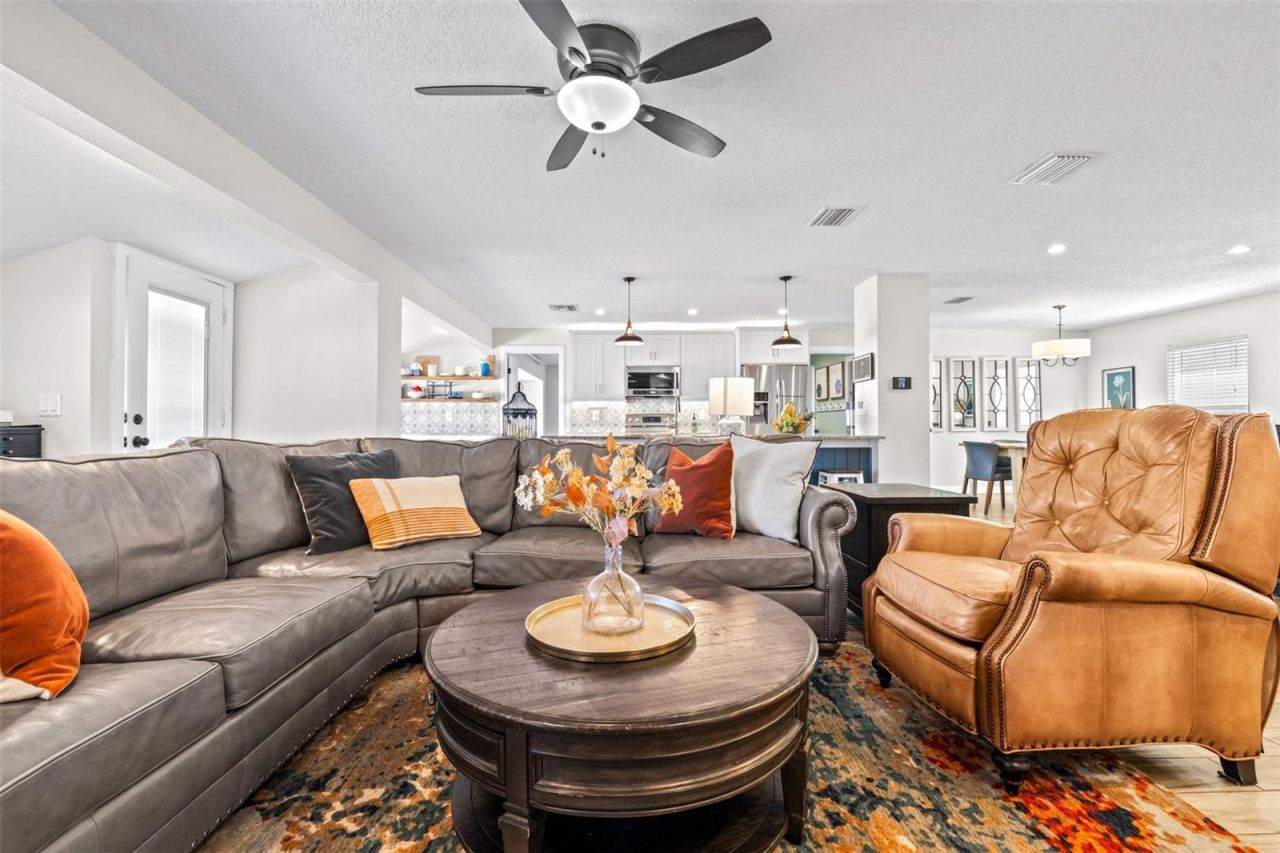 6126 Native Woods Drive, Tampa, FL 33625 Photo