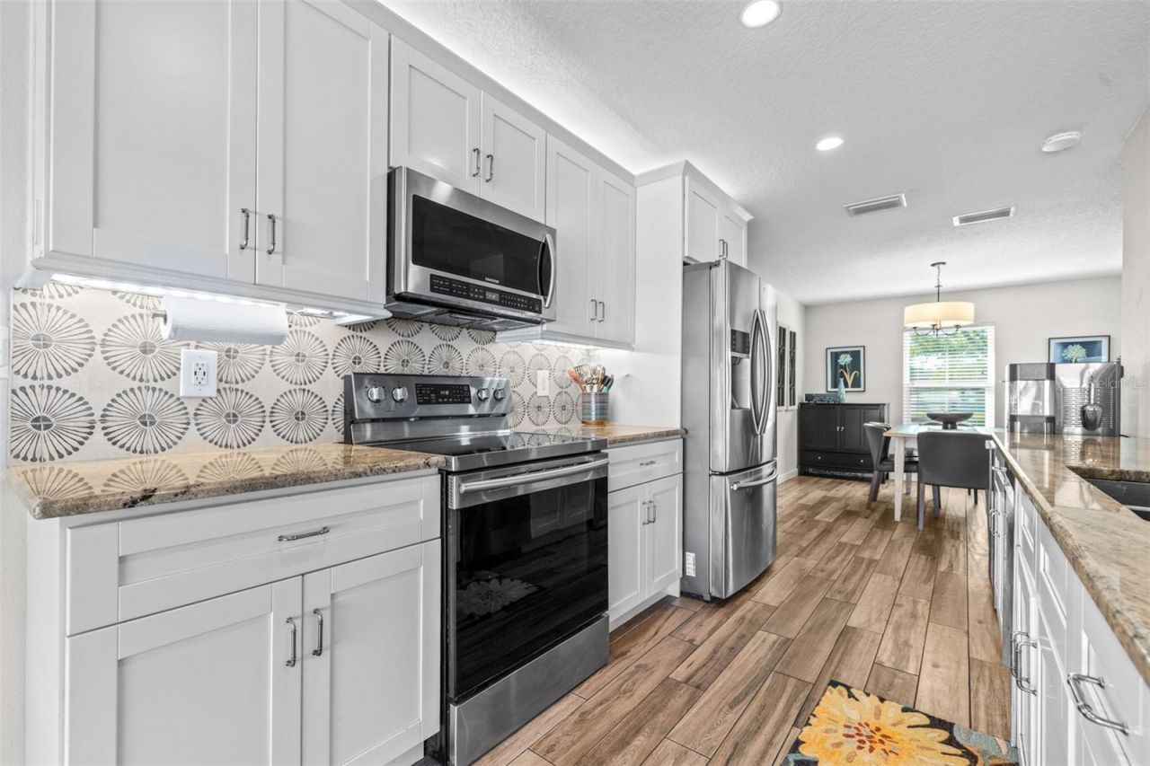 6126 Native Woods Drive, Tampa, FL 33625 Photo