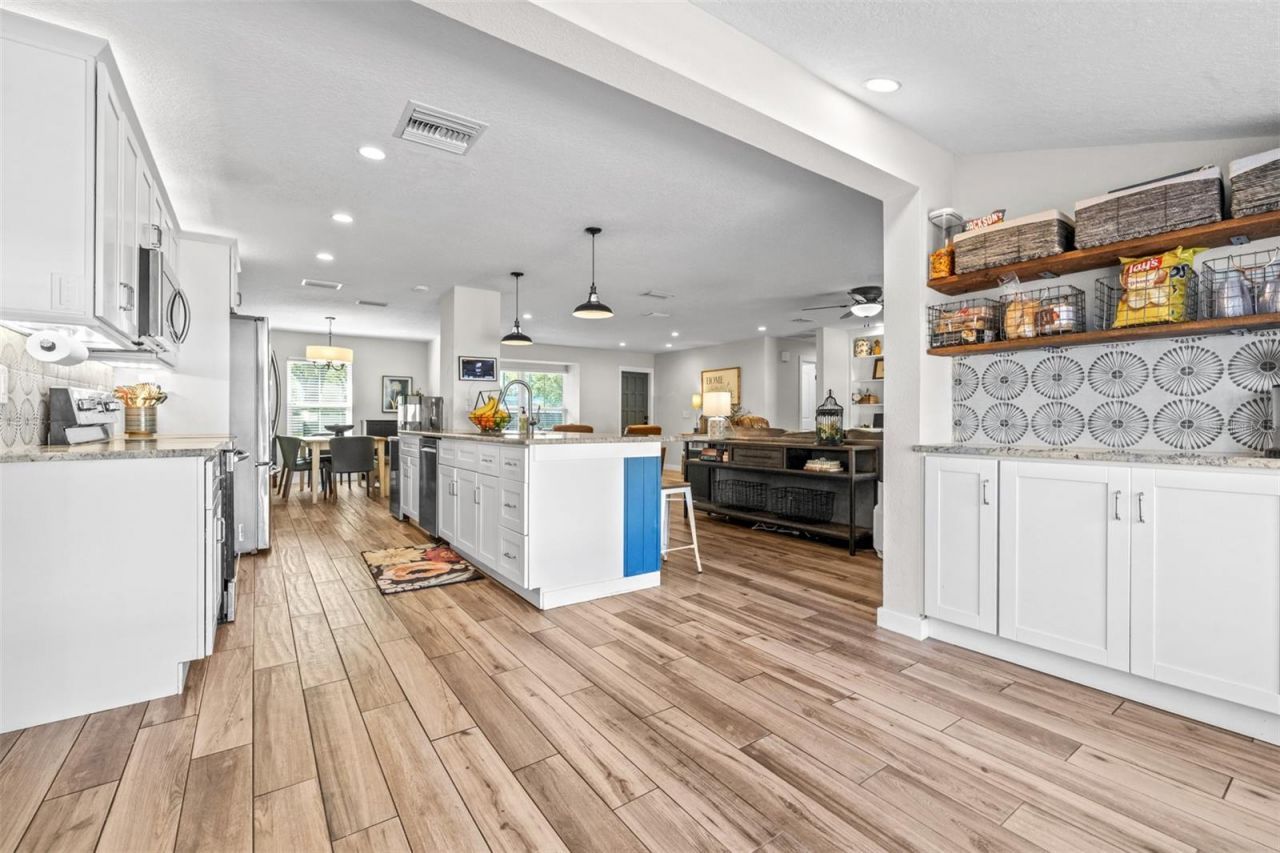 6126 Native Woods Drive, Tampa, FL 33625 Photo