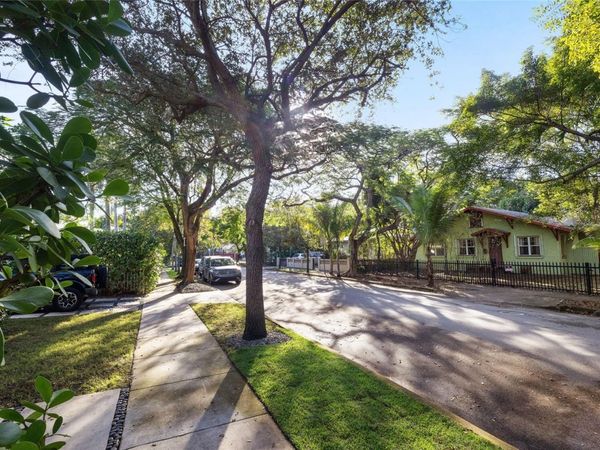 58 NE 48TH STREET, MIAMI, FL 33137