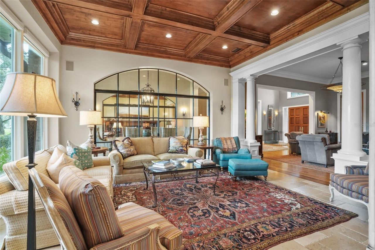 16203 Villarreal De Avila, Tampa, FL 33613 Photo