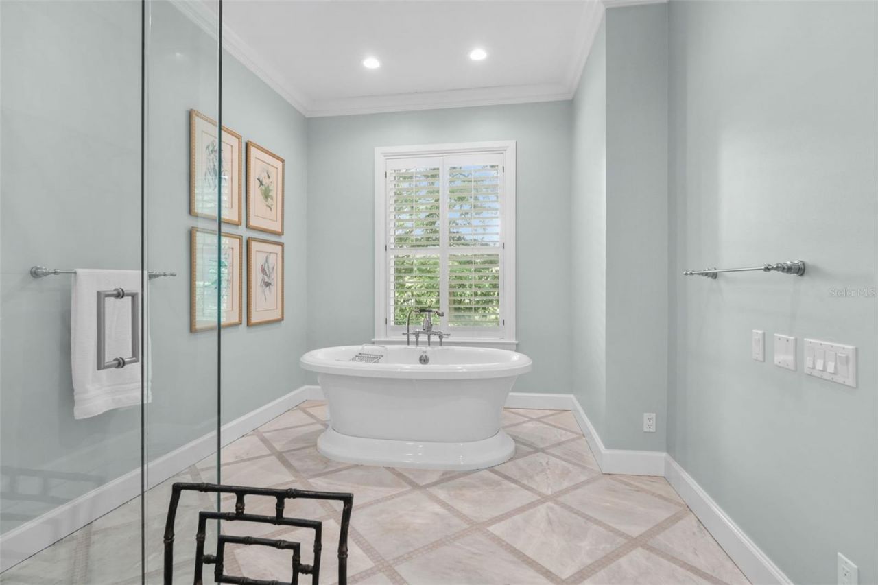 16203 Villarreal De Avila, Tampa, FL 33613 Photo